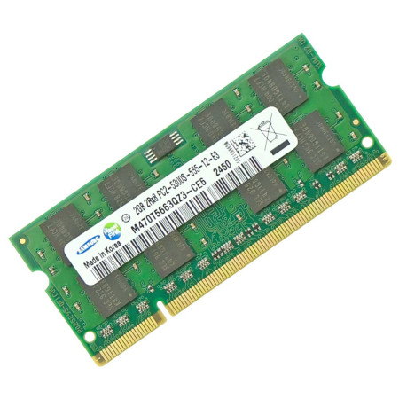 Оперативна пам'ять SODIMM DDR2 667 2Gb для ноутбука PC2-5300 M470T5663QZ3-CE6
